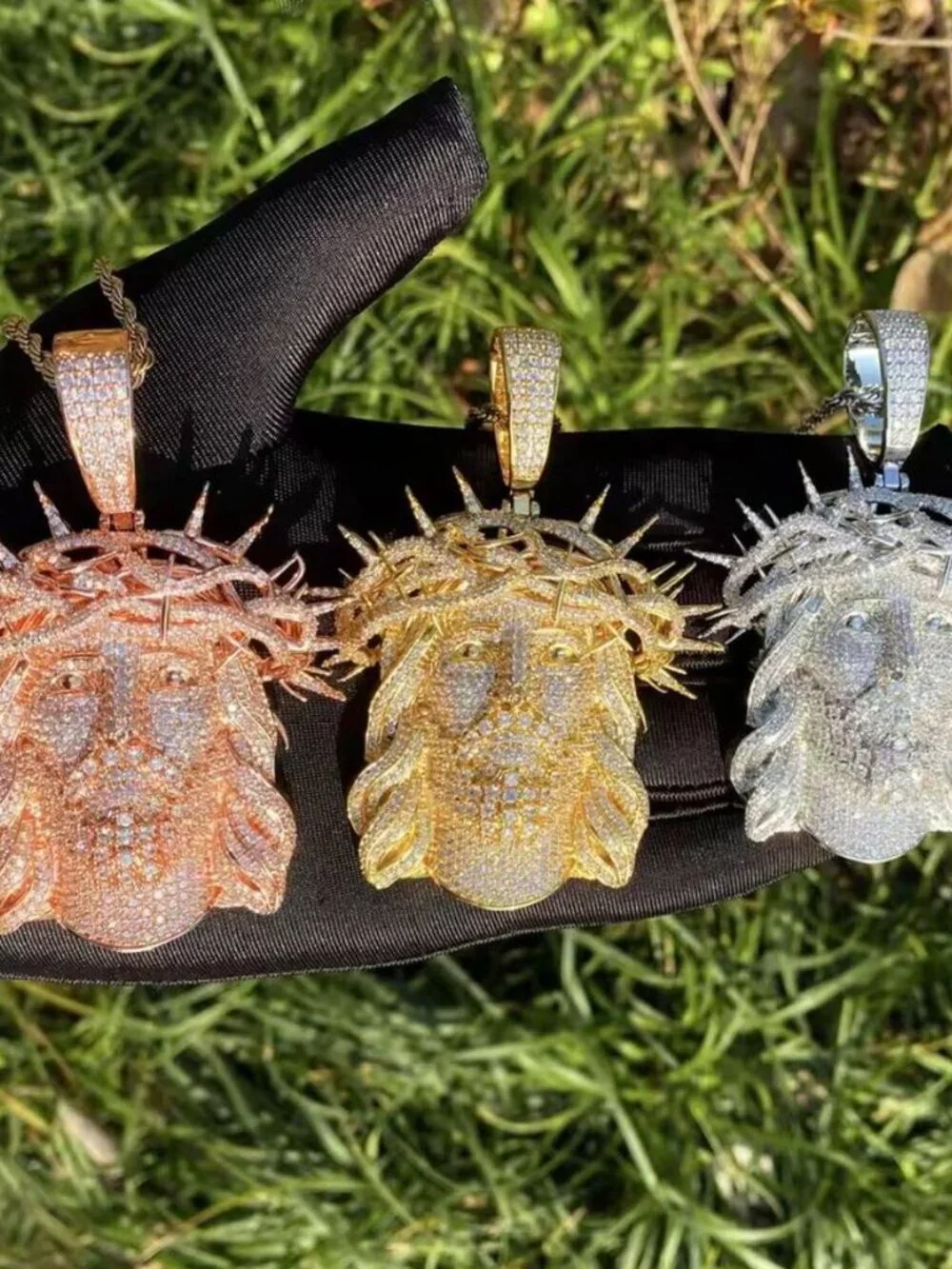 Jesus Piece With Crown with 24inch rope chain